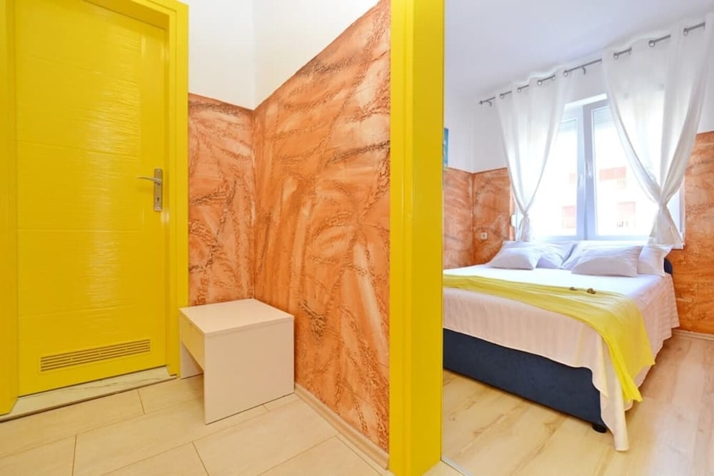 Apartment (Goga - with free parking - A1(2+2))