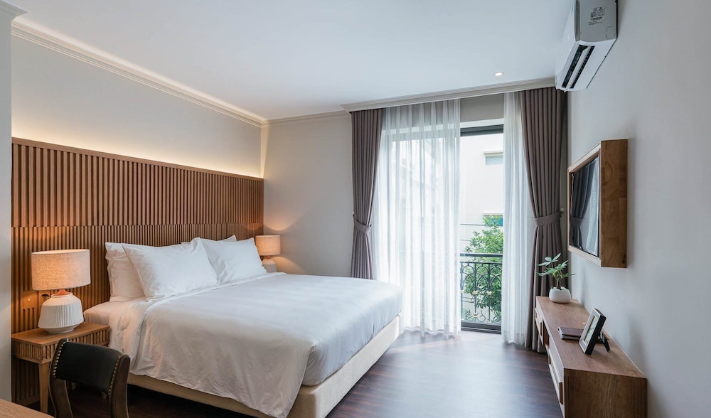 Executive Studio Suite