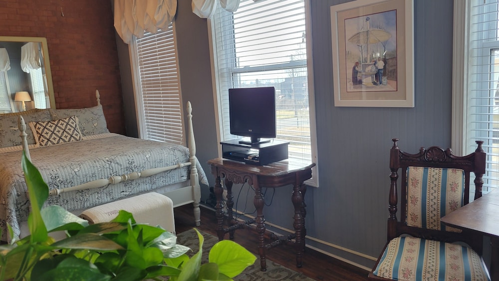 Deluxe Double Room, 2 Bedrooms (Guest Suite) photo 3