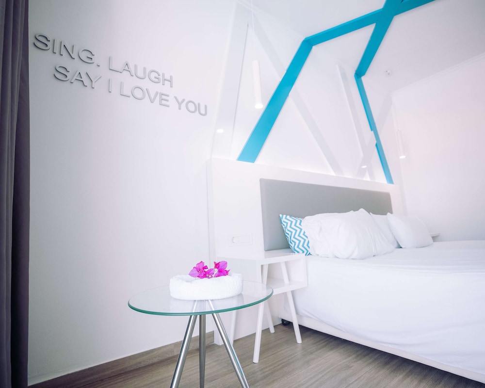 Superior Room - Photo 2