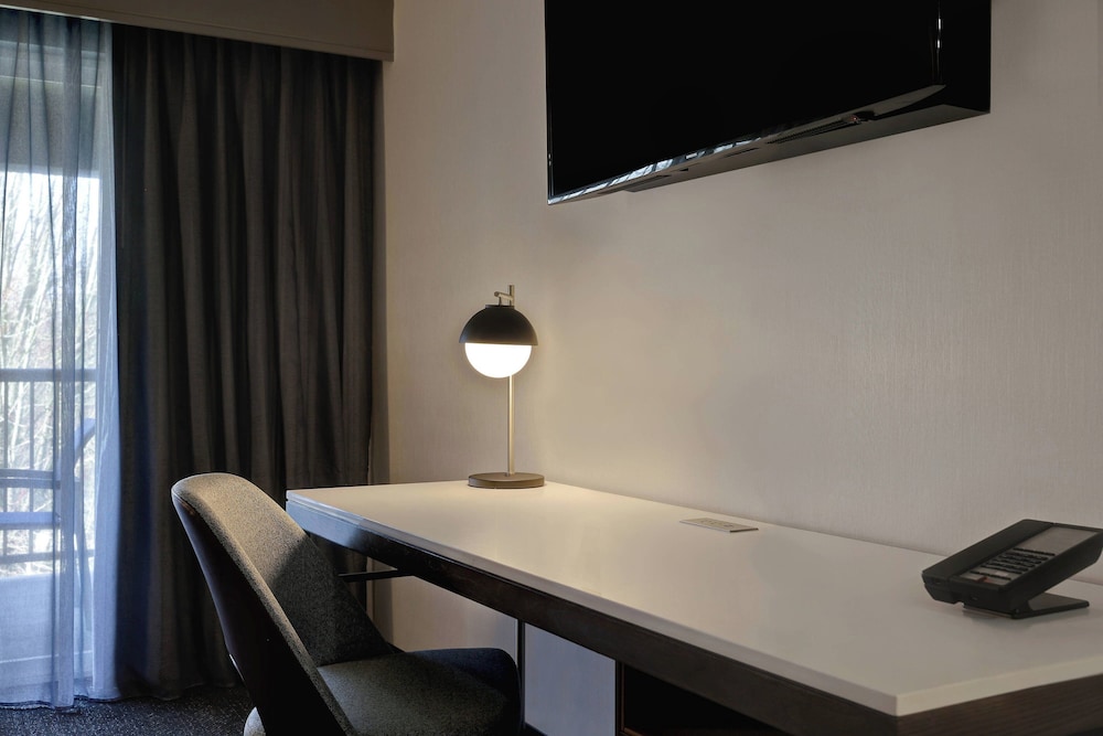Standard Room, 2 Queen Beds (Hearing Accessible) - Photo 1
