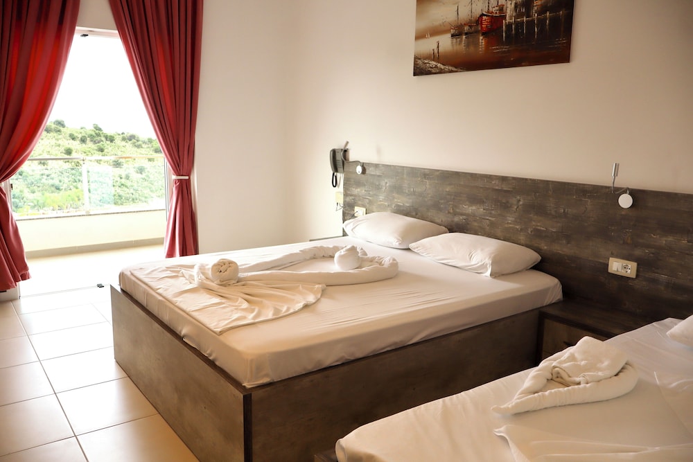 Triple Room, Balcony, Sea View