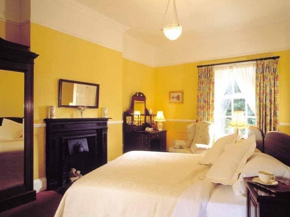 Double or Twin Room, Ensuite photo 3