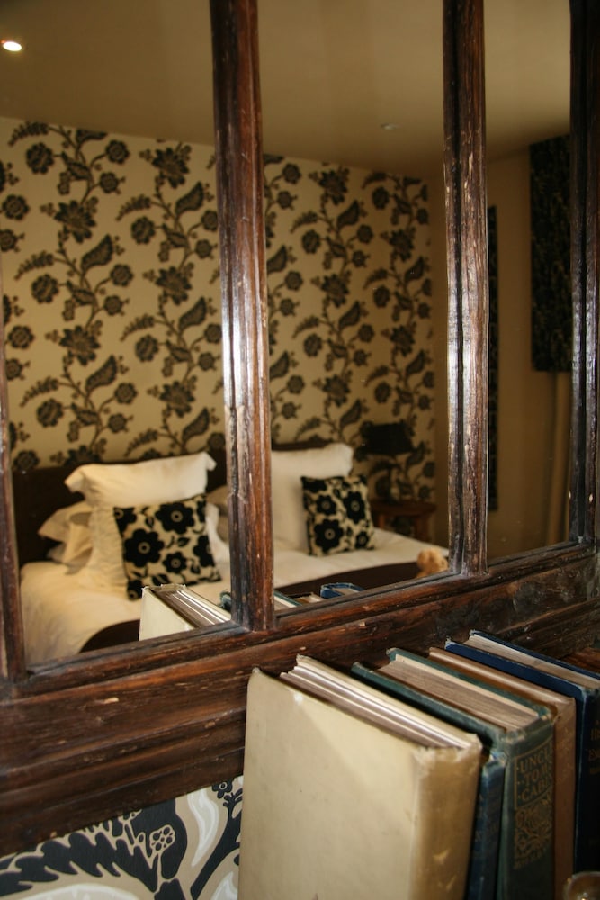 Twin Room, Accessible, Ensuite (B Master Superking / ) photo 2