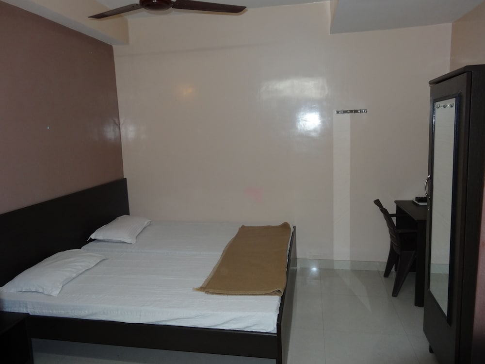 A/C Double Room - Photo 2