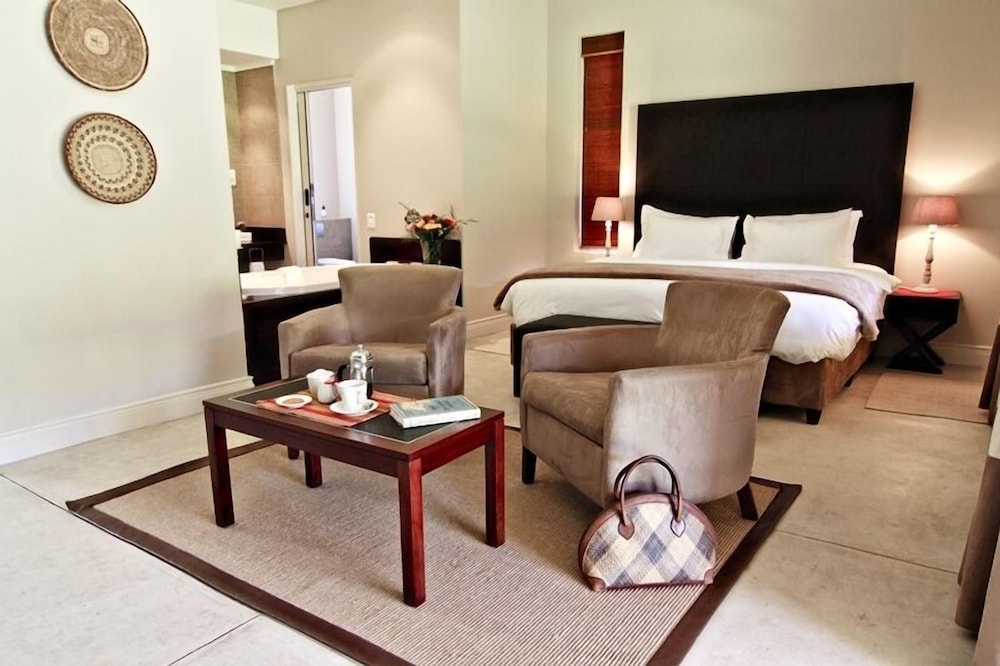 Family Apartment, 2 Bedrooms photo 2