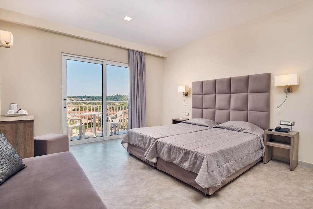 Standard Room, Garden View