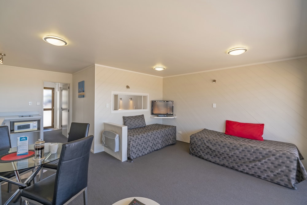 Deluxe Room, Ocean View photo 2
