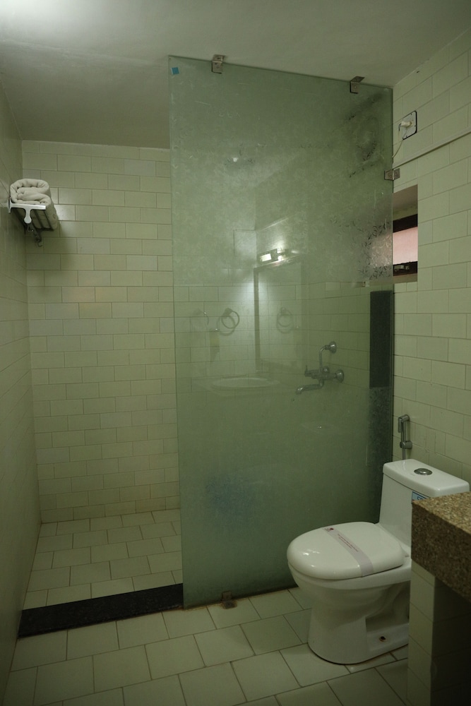 Deluxe Double Room, 1 Double Bed, Pool View photo 2