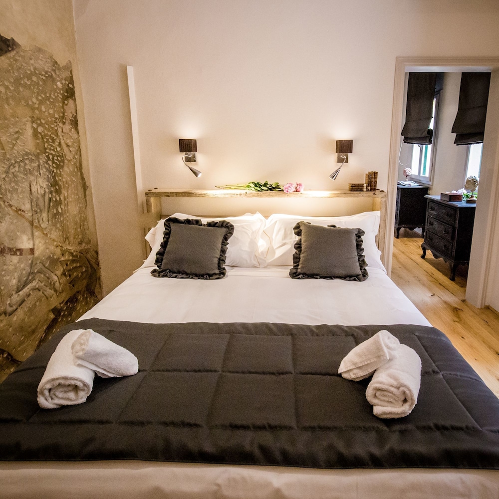 Luxury Room photo 3