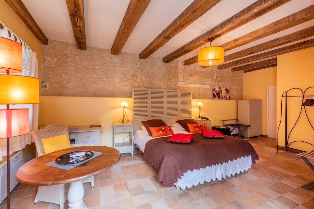 Grand comfort room with terrace, ground floor