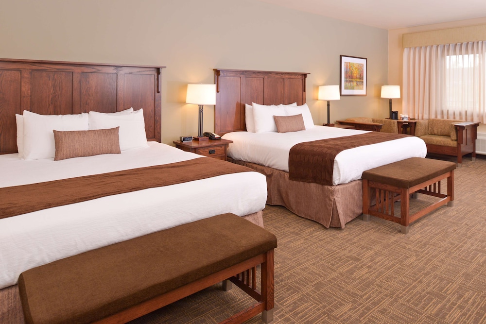 Standard Room, Multiple Beds, Non Smoking, Balcony (Larger Room)