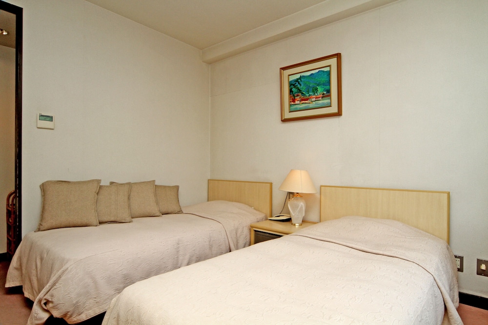 Twin Room with Vegan Course Meal photo 1
