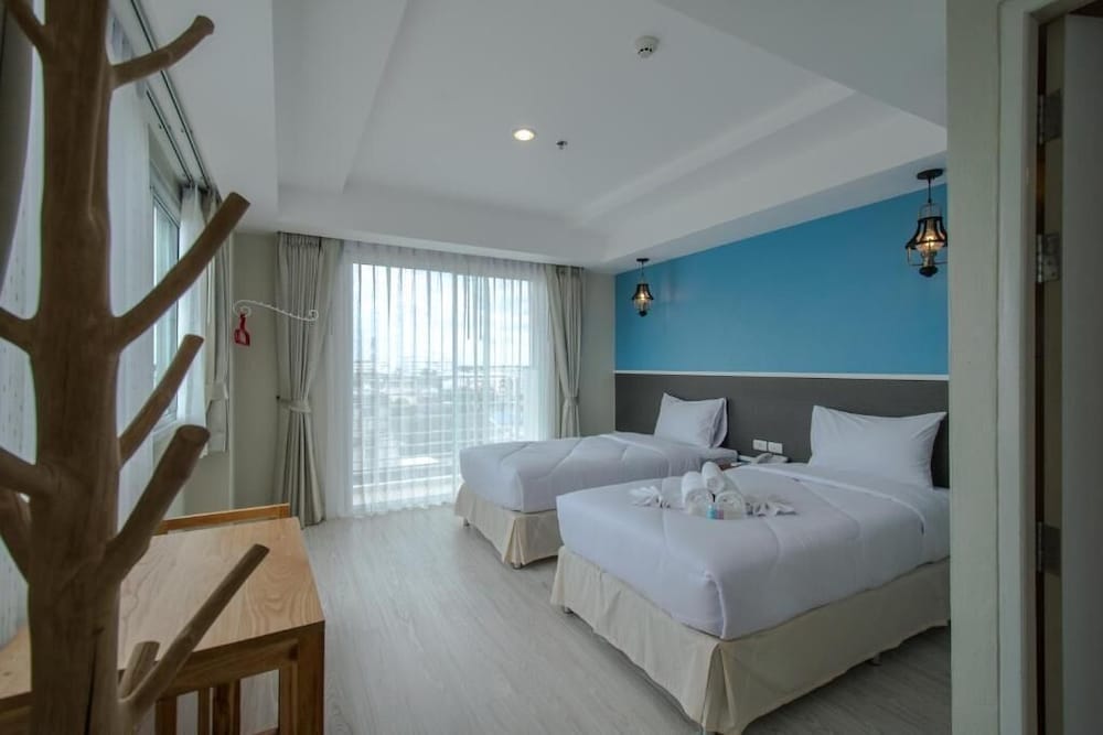 Junior Twin Room