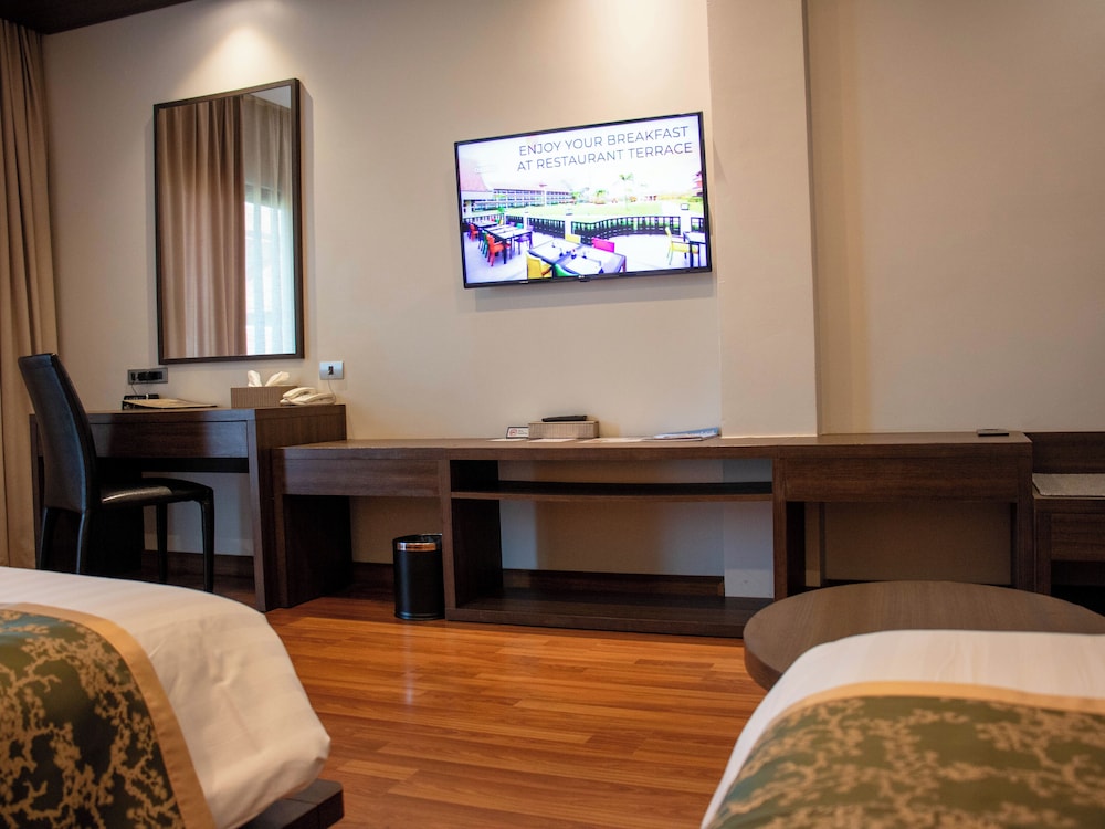 Deluxe Triple Room - Photo 5