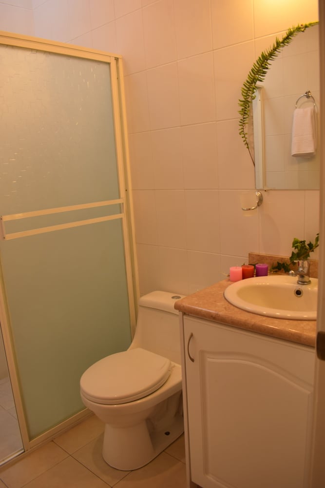 Basic Suite, 1 Double Bed, Non Smoking photo 2