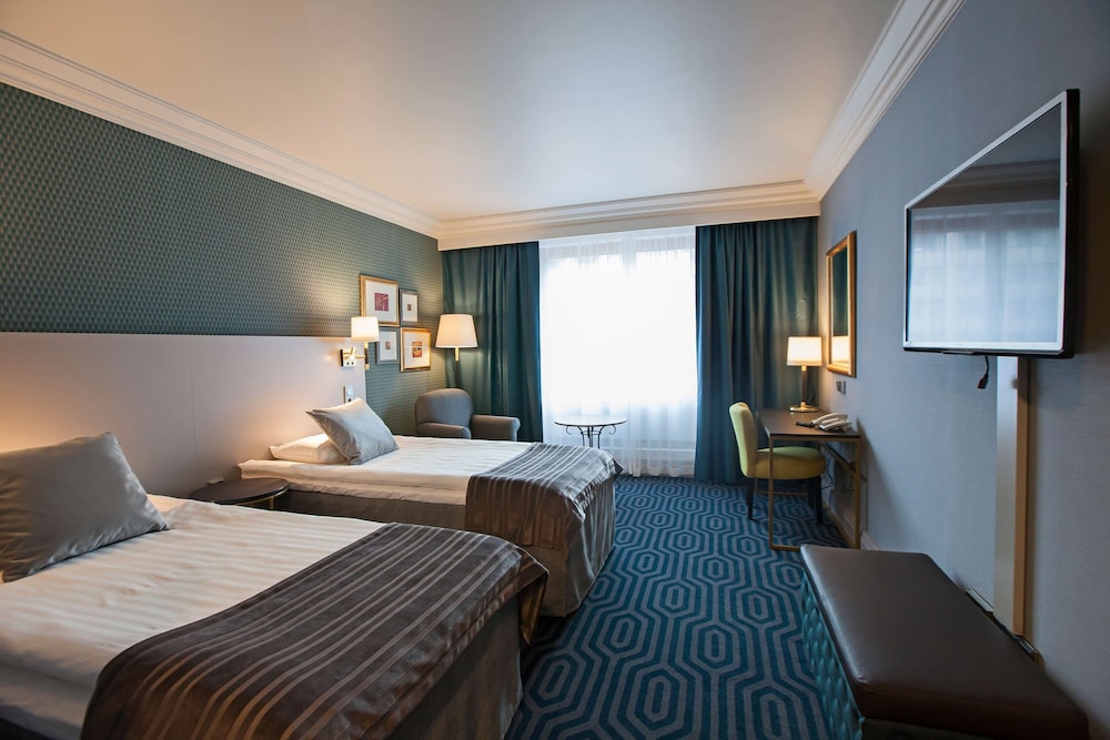 Double or Twin Room - Photo 5