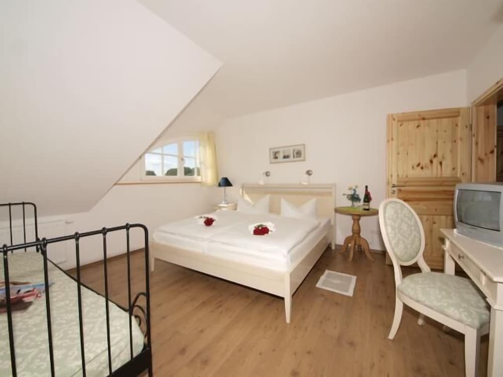 Room Kuckucksheim