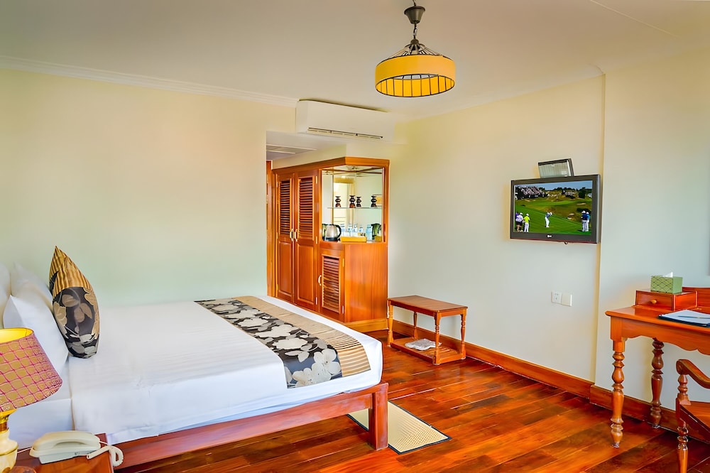 Deluxe Single Room, City View photo 2