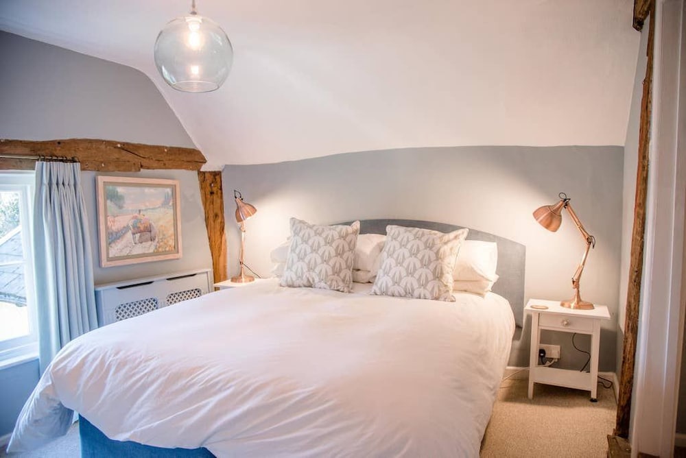 Cottage (2 Bedrooms) photo 2