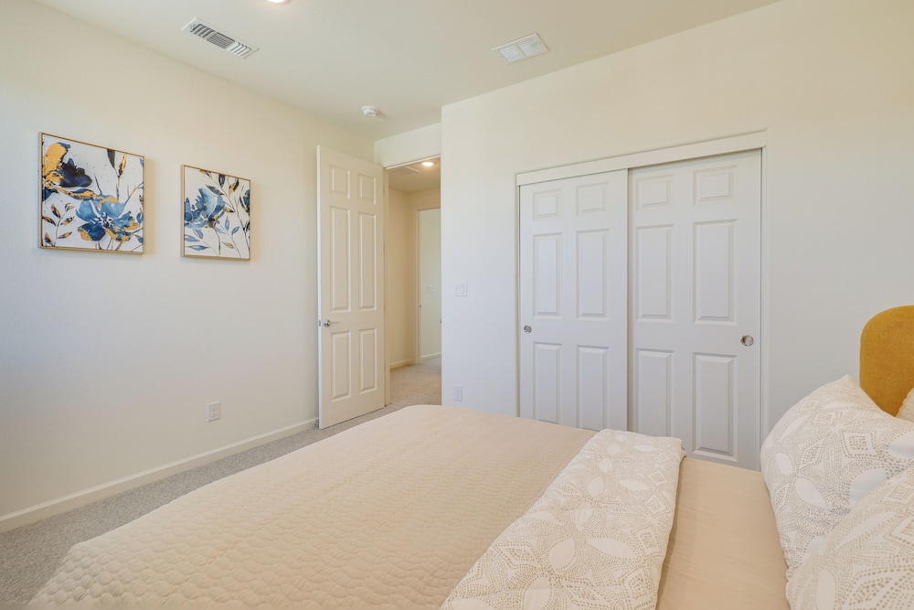 House (5 Bedrooms) photo 1