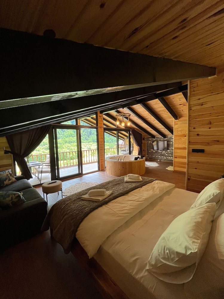 Deluxe Loft photo 1