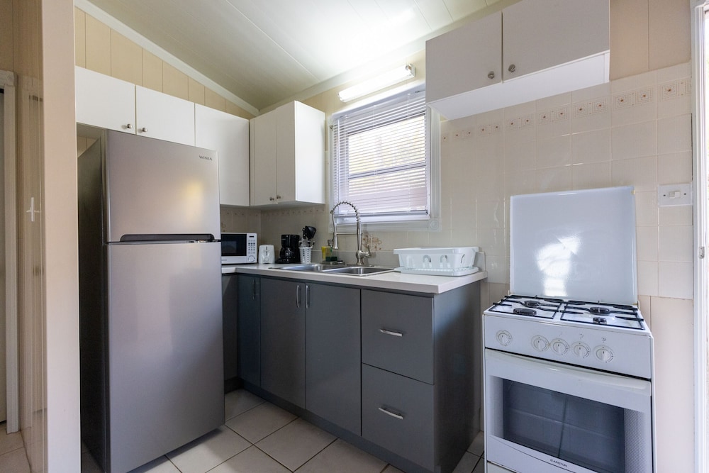 Signature Suite, 1 Bedroom, Kitchen, Ocean View photo 2
