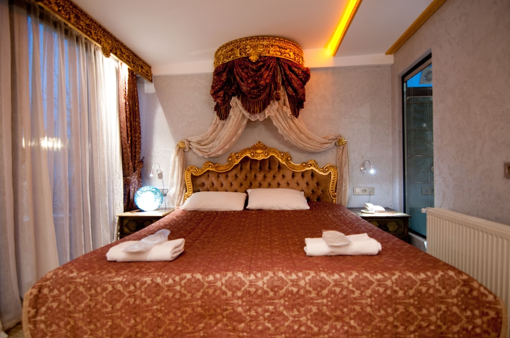 Deluxe Room, Sea View photo 2