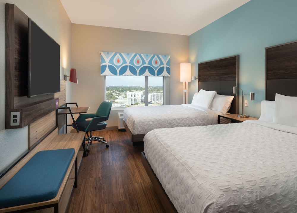 Room, 2 Queen Beds, Accessible (Hearing) - Photo 3