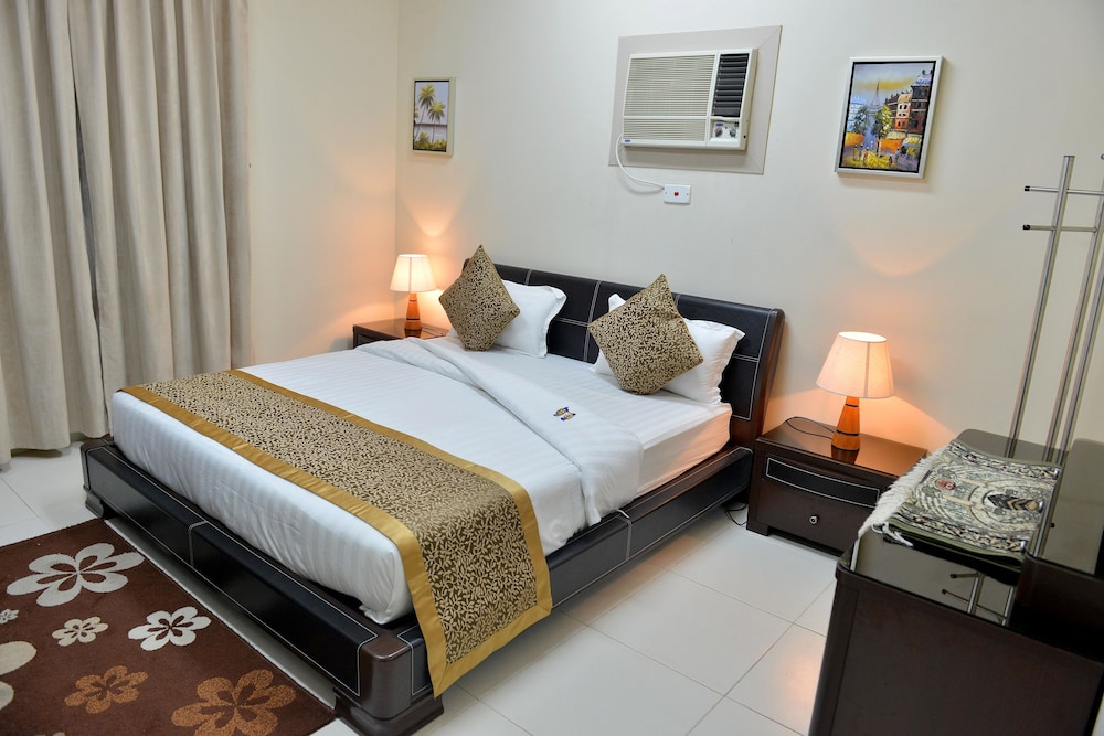 Apartment, 2 Bedrooms, Kitchenette photo 1