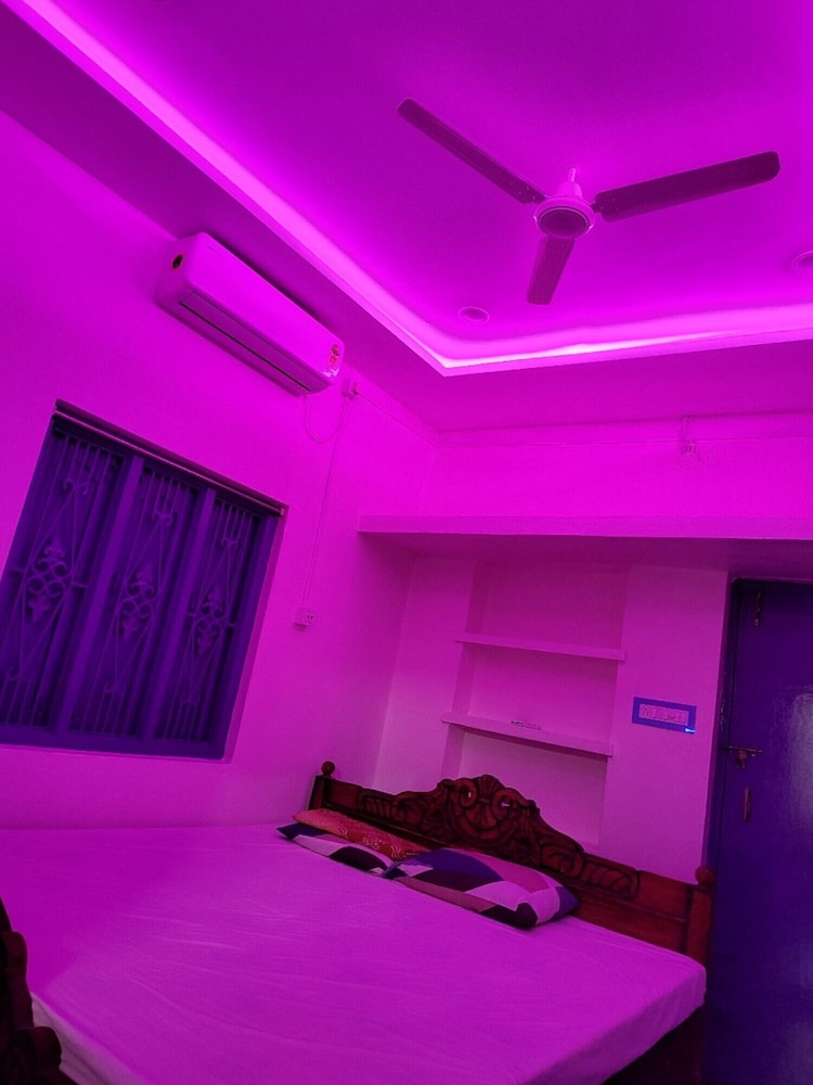 Deluxe Double Room, City View