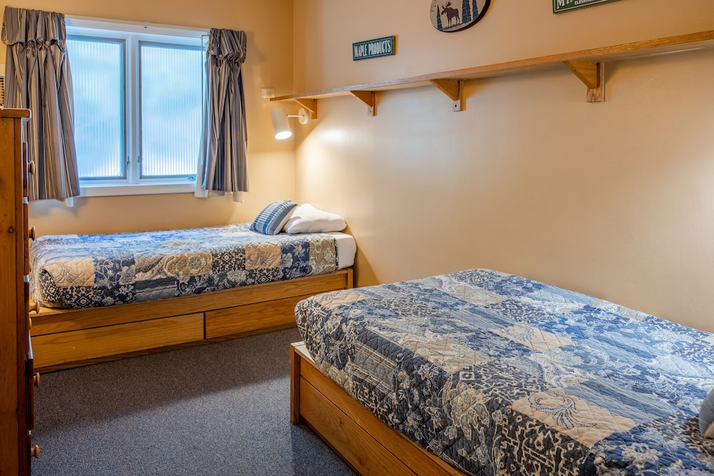 Standard Condo, 2 Bedrooms, Kitchen