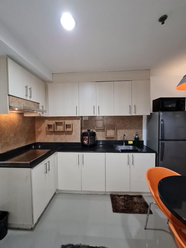 Apartment, 2 Bedrooms - Photo 11