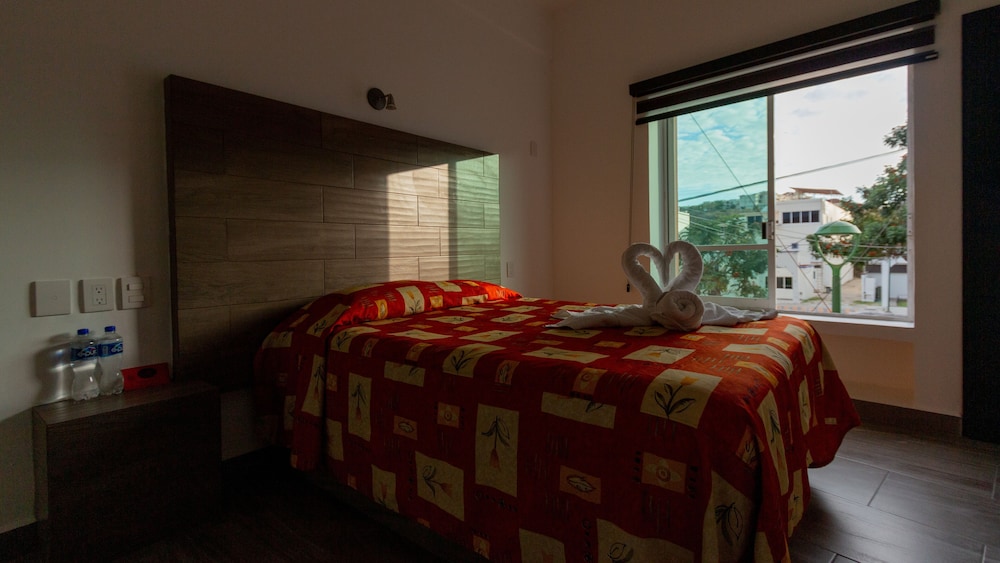 Basic Double or Twin Room photo 1