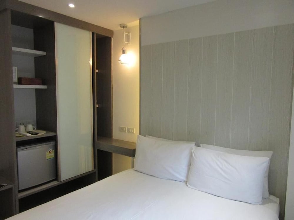 Superior Room, 1 Queen Bed
