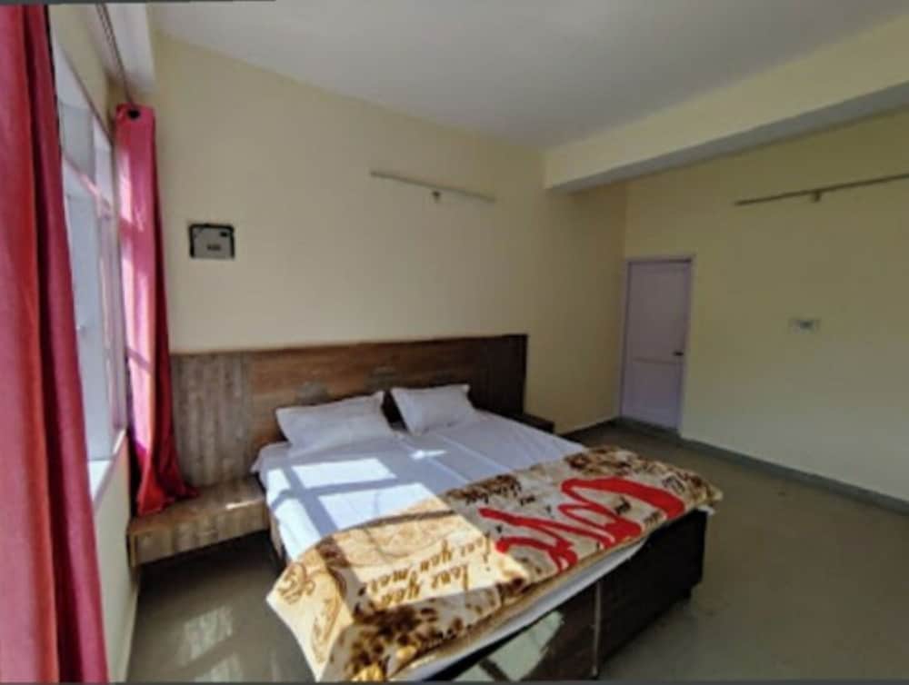 Deluxe Double Room - Photo 4