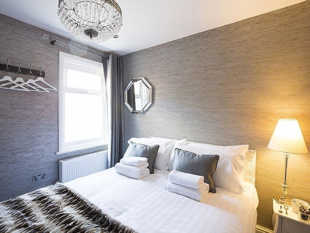 Basic Double Room, Ensuite, Garden View photo 1