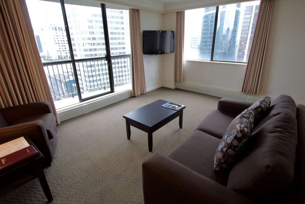Standard Suite, 1 Bedroom, Kitchen, Corner - Photo 11