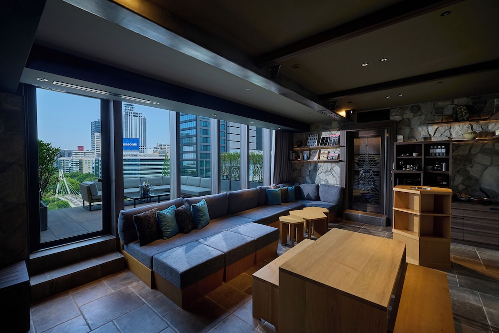 S14 Forest Terrace Suite Room