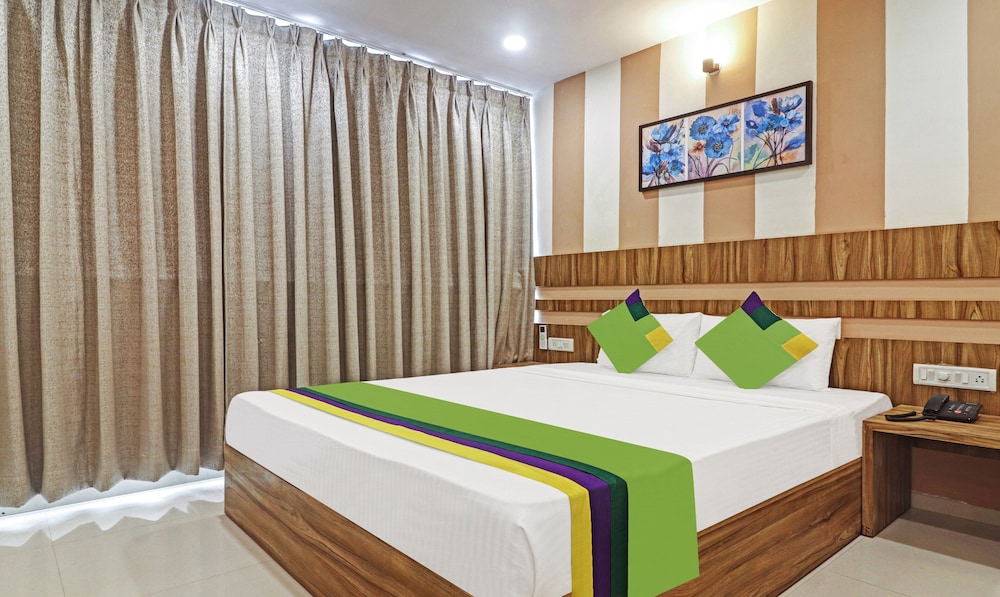 Deluxe Twin Room photo 1