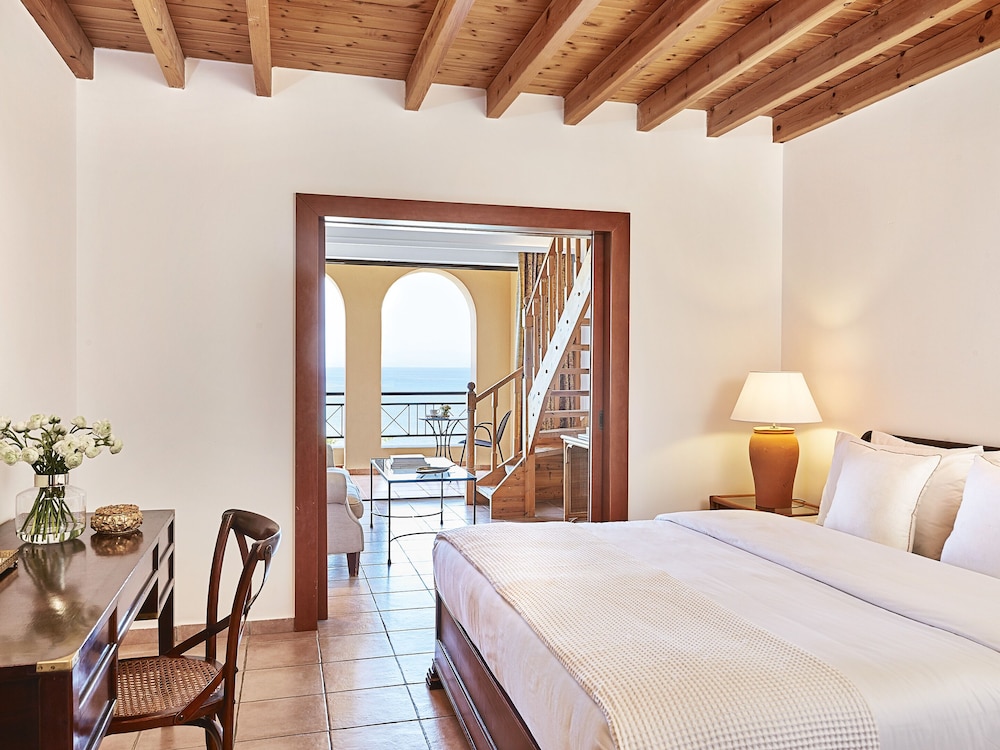 Family Maisonette Sea View photo 2