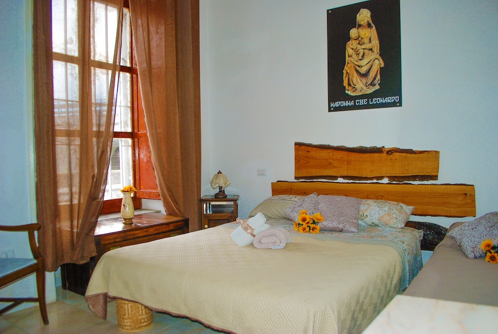 Exclusive Room