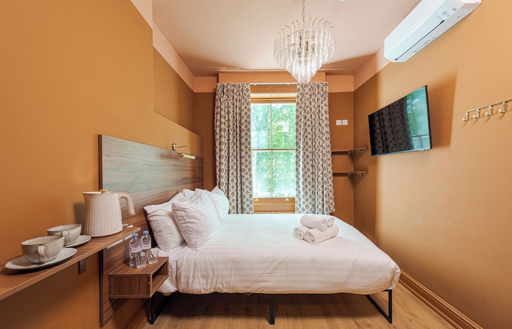 Cosy Double Room