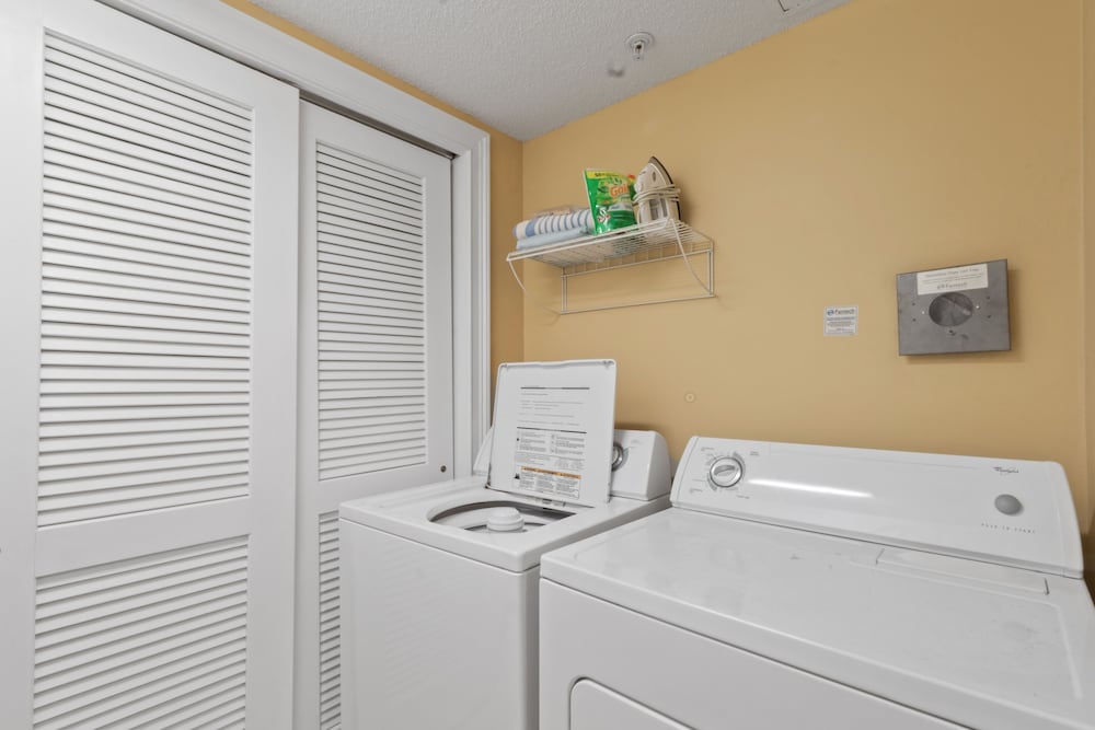 Condo, 3 Bedrooms photo 2