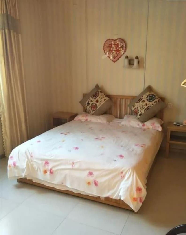 Comfort Suite(Mainland Chinese Citizen Only) photo 1
