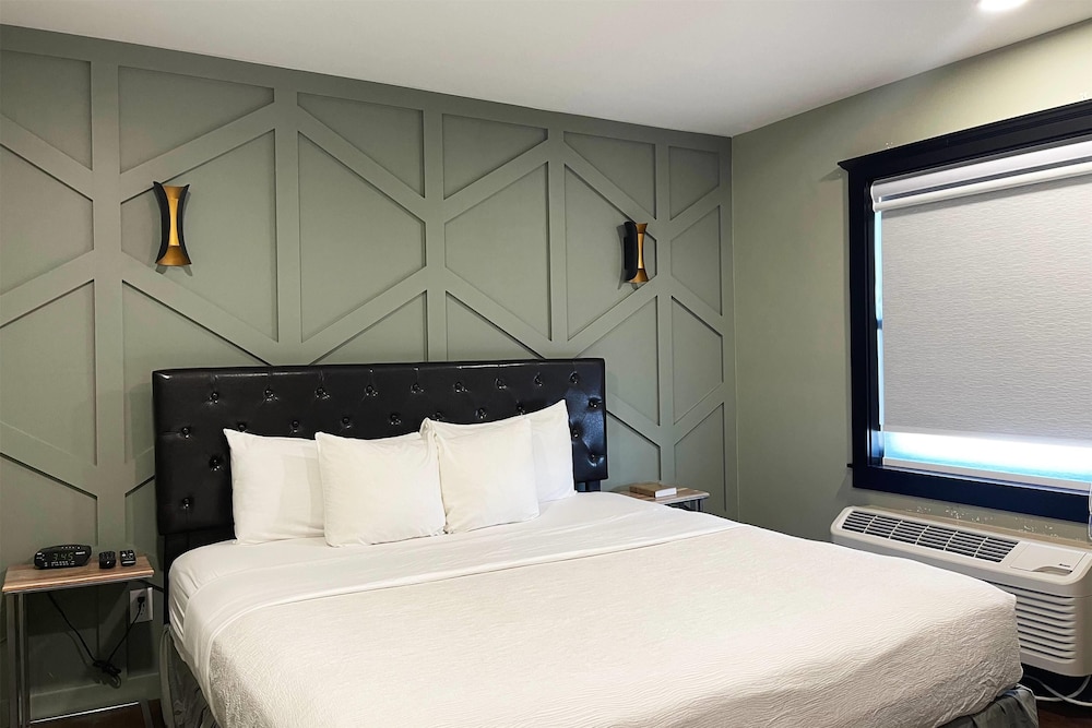 Suite, 1 Bedroom, Non Smoking - Photo 2