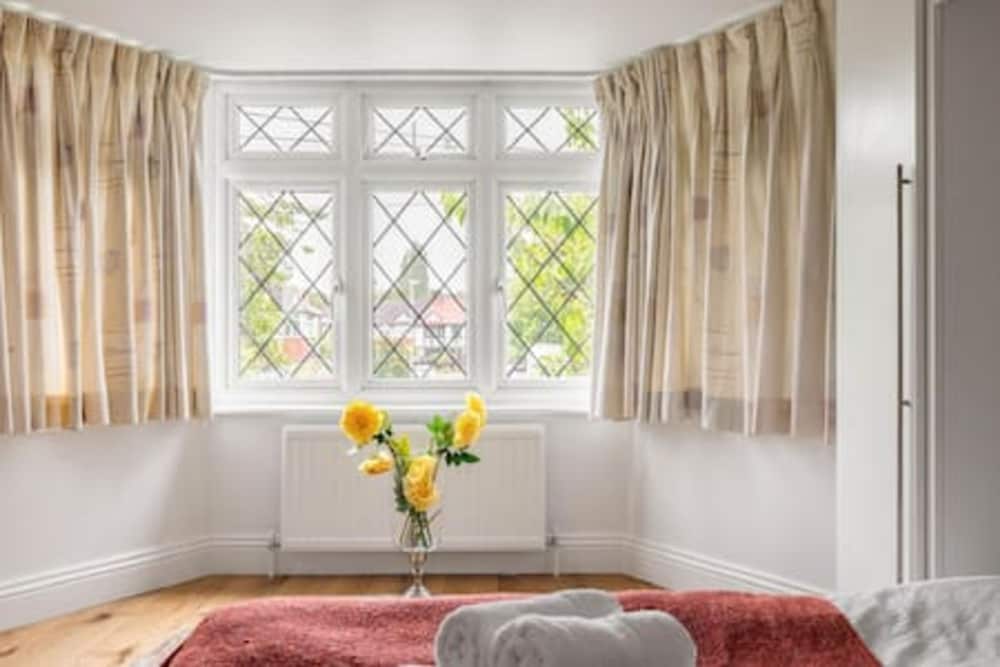 Tudor House Kingston Villa di lusso con 5 camere da letto, Foto 16