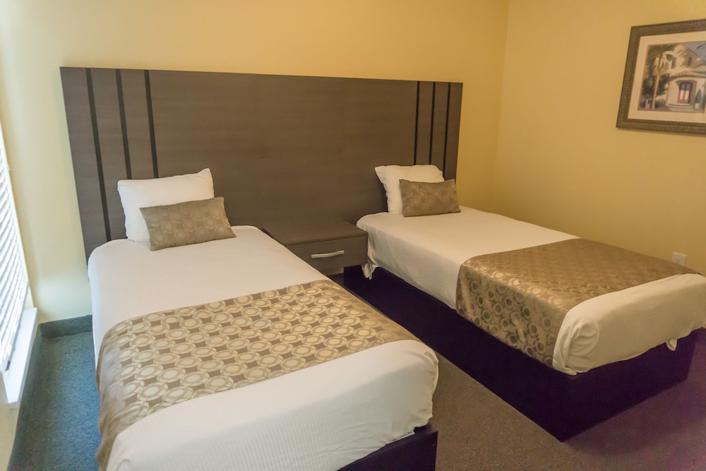 Deluxe Condo