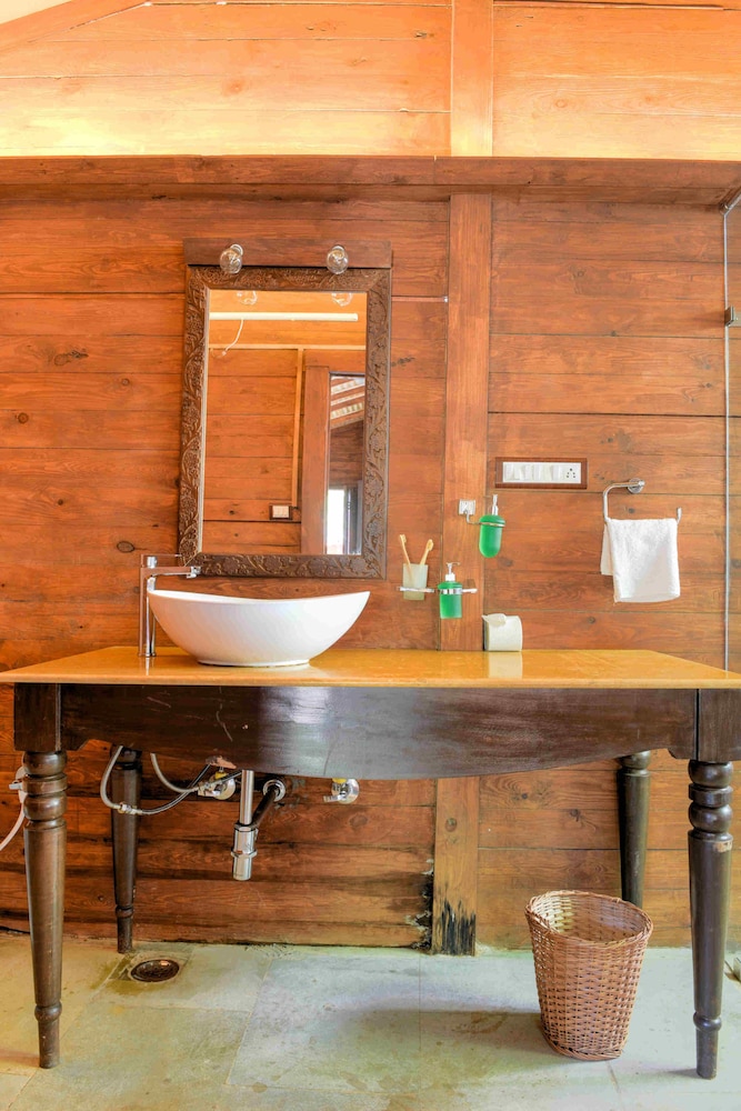 Deluxe Cottage, 1 Queen Bed, Accessible photo 2