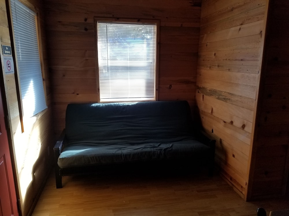 Cabin, 2 Bedrooms, Kitchenette photo 2